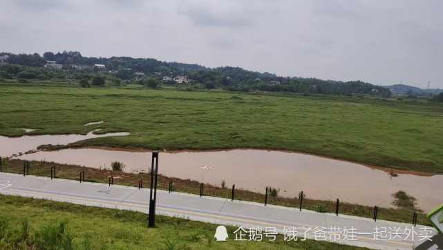 有十方河图观,有李公庙,有水渡河大桥,还有白沙河草甸这么美的地方