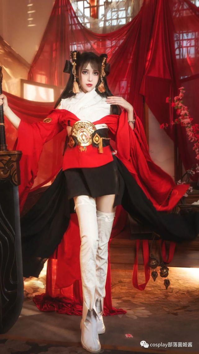 cos:一梦江湖沧姐cos正片@奶狮,又萝又御