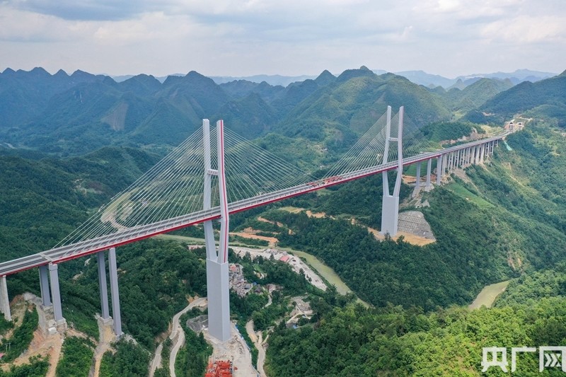 贵州都安高速云雾大桥通过荷载试验 预计6月底全线通车