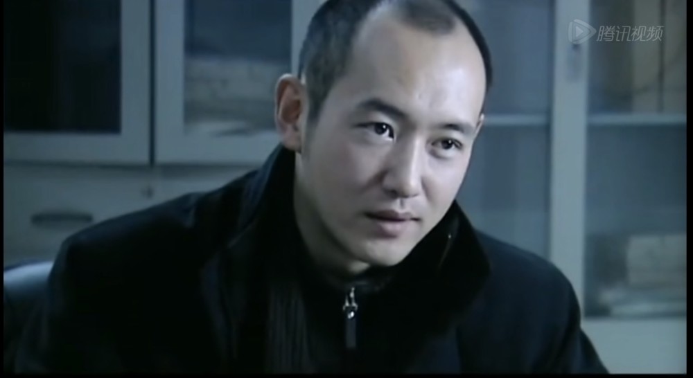 很多警匪题材电视剧里面都有他.也是黄金配角了.