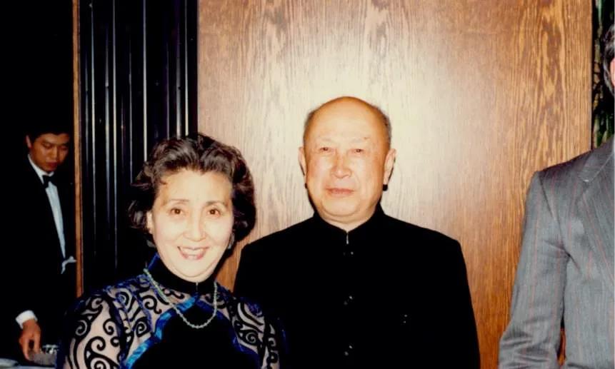 蒋英:嫁给干哥哥钱学森,成就学生李双江,她如何活成一