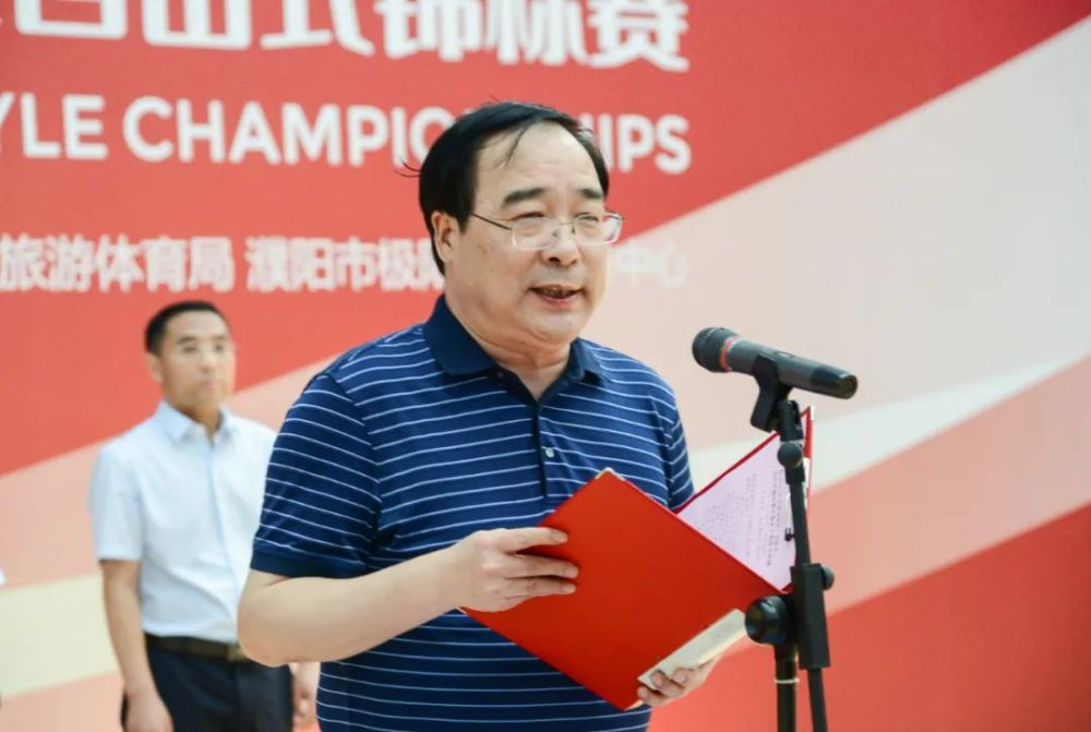 濮阳市委常委,宣传部部长张锦印致辞