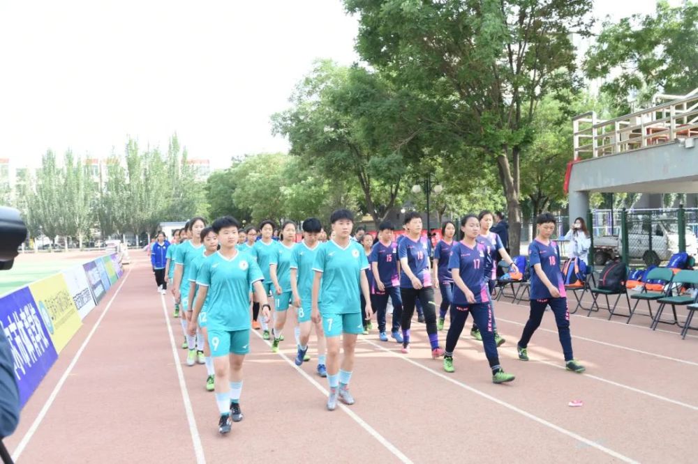 杭锦后旗奋斗中学,杭锦后旗第六中学一队和二队,临河区第六中学和磴口