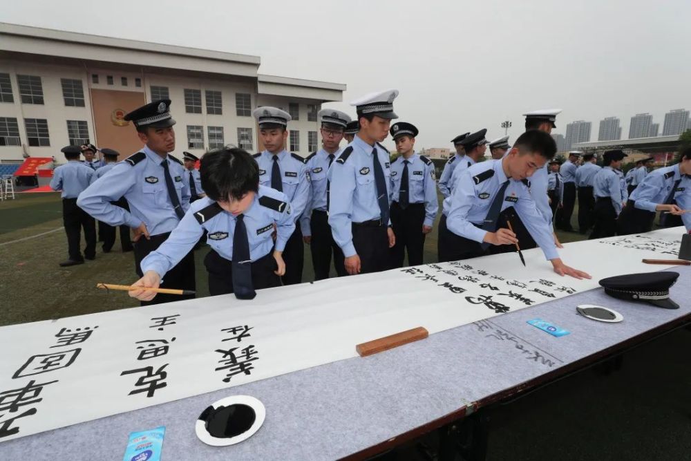 超燃!浙江警察学院这样献礼建党百年