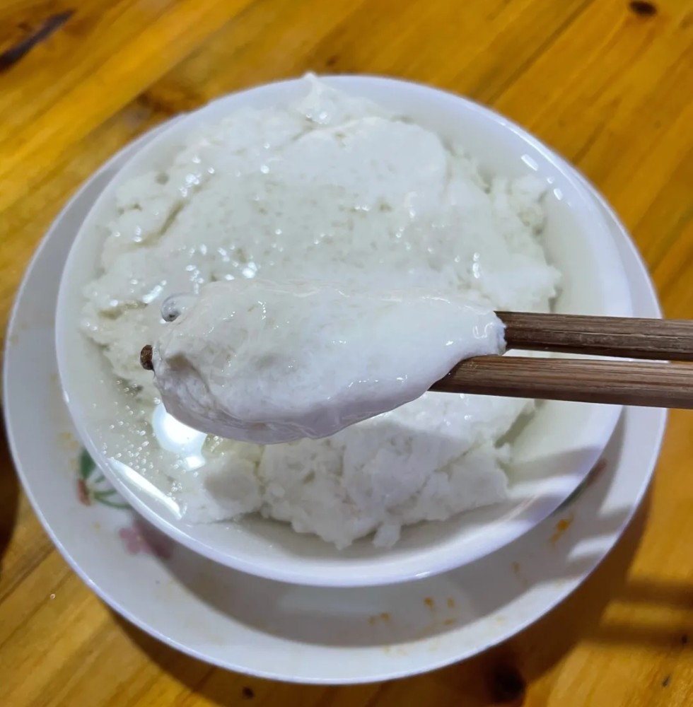 甄子饭咸烧白豆花重庆人的午餐标配颇具烟火气的苍蝇馆子