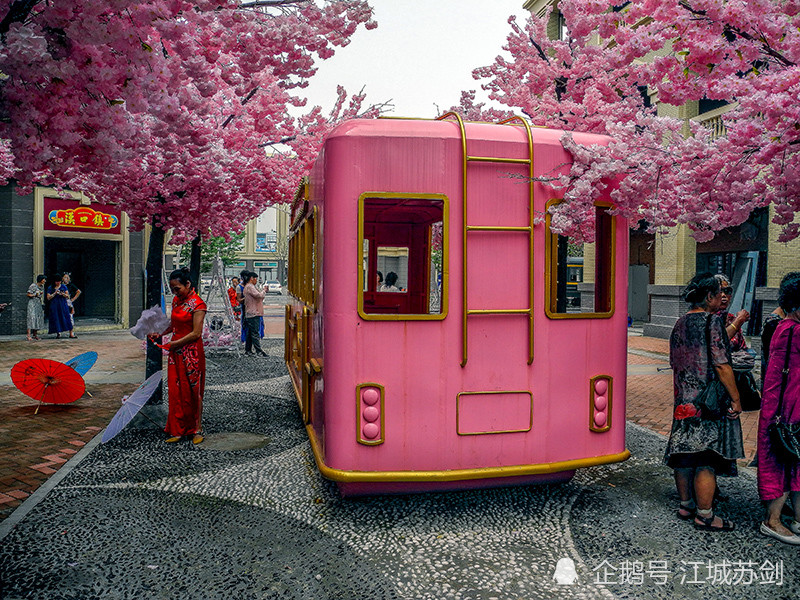 武汉市新添旅游网红打卡地——汉口北"汉口镇"仿古街区印象