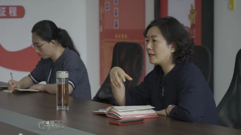 县委常委,宣传部长李静到融媒体中心,广电网络公司进行调研