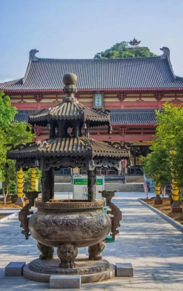 赏南山美景游贵港千年古刹南山寺