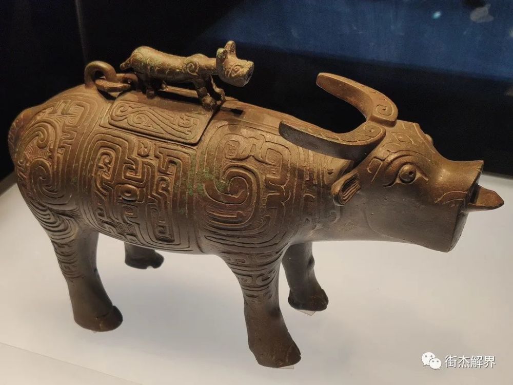 西周·青铜牛尊,所以西周的器物造型都这么萌吗,略略略