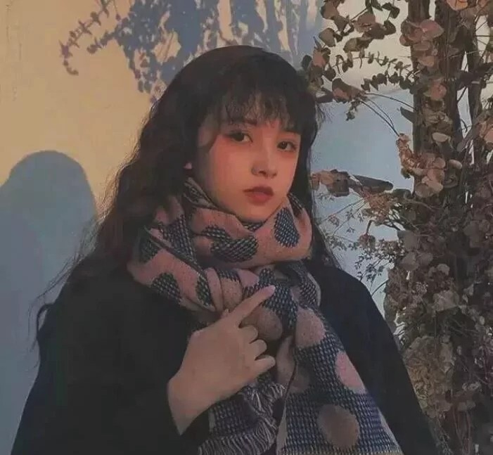 ins超级美的文艺范儿女生头像