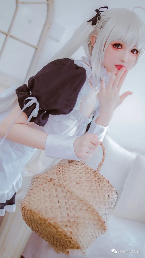 cos:女仆穹妹cos正片@coser衣衣