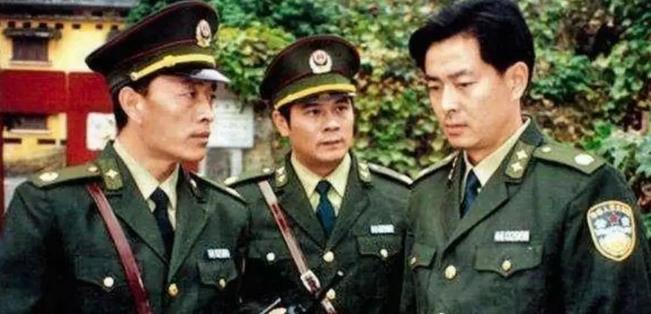 1996年《英雄无悔》,濮存昕经典代表作,原型却被判死缓