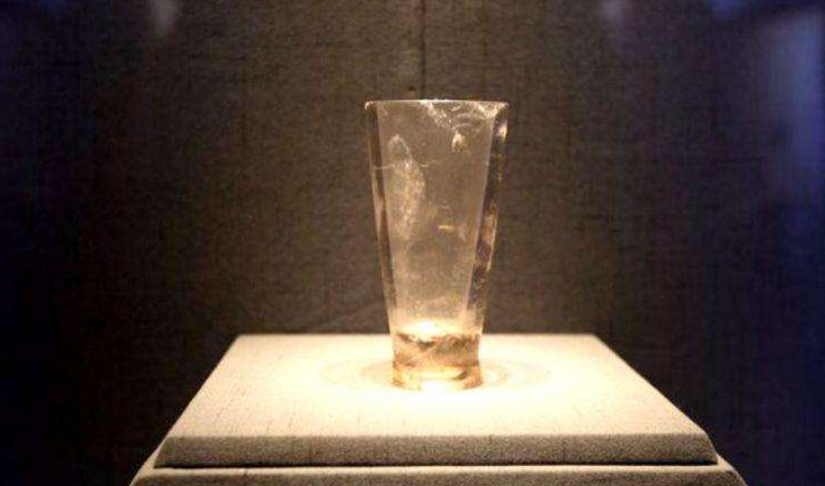 战国古墓出土千年水晶杯,至今仍有三大谜团!被列入禁止出境国宝