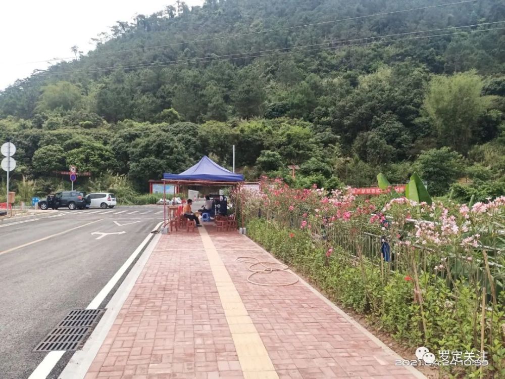 石牛山位于罗定市素龙街道大榄村,因山上有巨石如卧牛而得名,自明朝