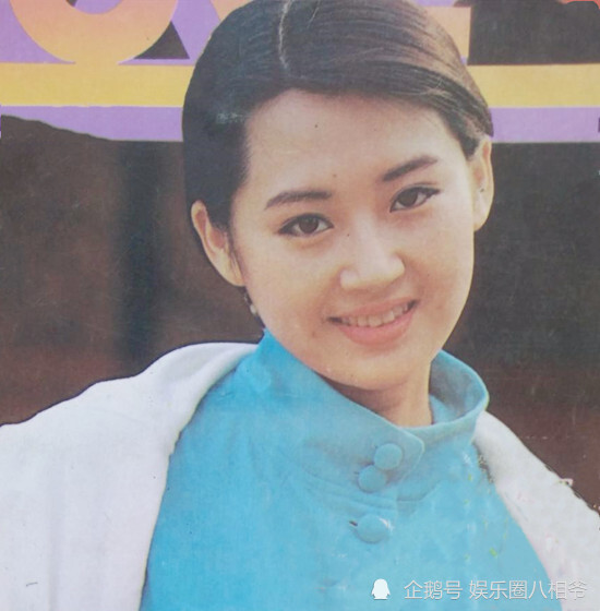 许晴30年前旧照曝光,模样青涩稚嫩略显婴儿肥