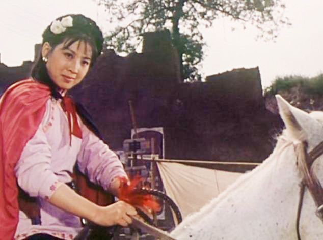 吴海燕:拍《海霞》《白莲花》九死一生,至今与丈夫没