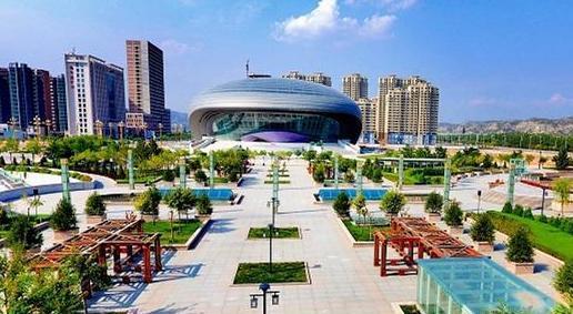 西安gdp 人均_西安钟楼图片