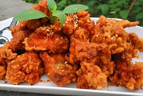 特色小吃炸鸡叉骨,是什么肉做的,可以放心吃吗?现在