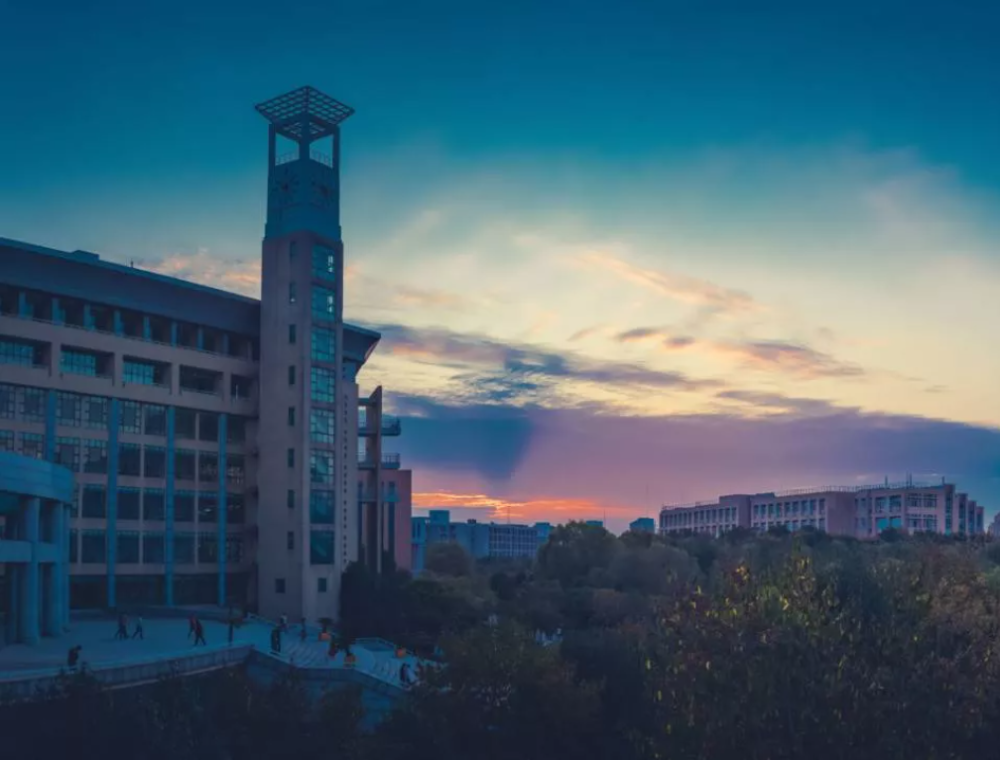 河南大学在全国的排名_河南的大学排名(2)