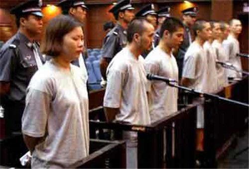 17年前的深圳灭门案:一家5口被杀害,女主犯枪决前,只说了5个字