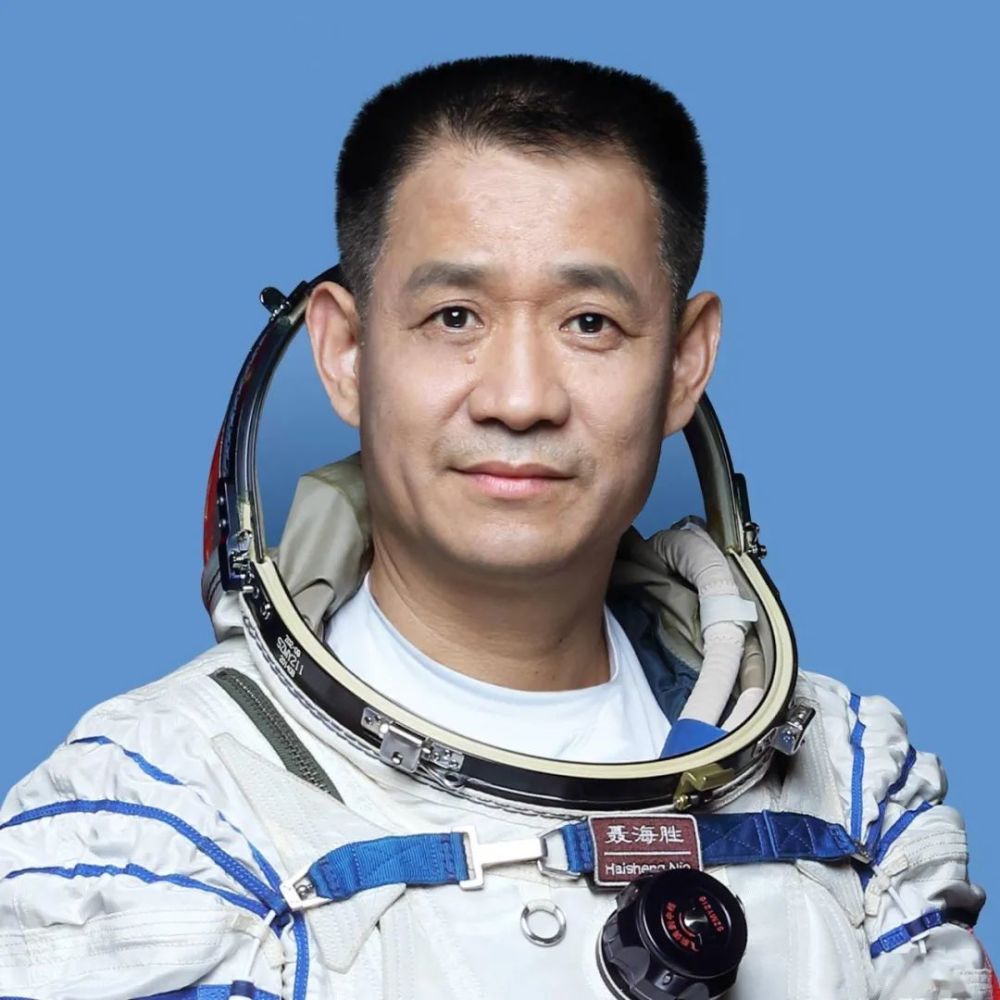 他凭什么?执行飞天任务最年长的中国航天员聂海胜
