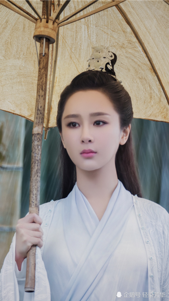 杨紫古装绝美剧照网友再拍点古装剧吧