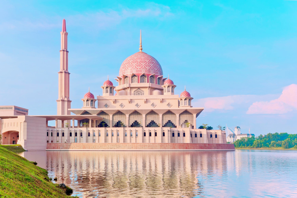 如果想要感受最现代化的 马来西亚就 必须来到都市中.