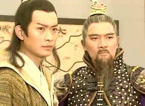 《隋唐英雄传》宇文成都什么水平,剧中连秦叔宝都不如