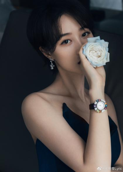 季风来袭蓝盈莹新剧杀青婆婆的镯子你追么
