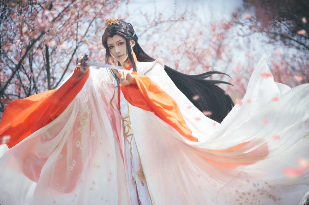 天官赐福·太子悦神cosplay