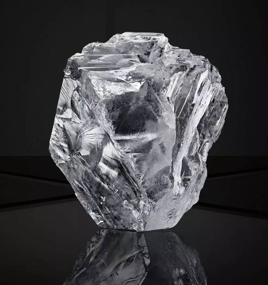 在非洲发现的地球上第三大钻石