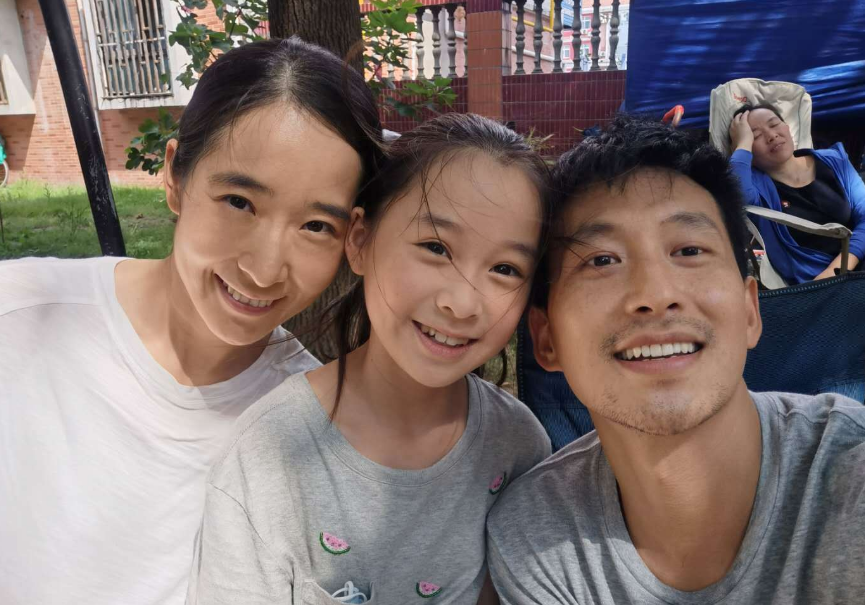 他们未来会是称霸圈内的视帝视后吧,年纪小演技好,作品质量还高