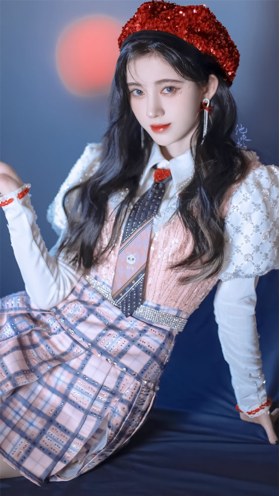 人美歌甜的鞠婧祎生日快乐