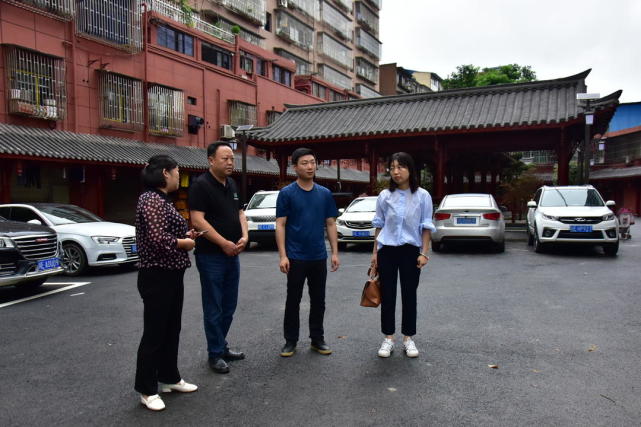 四川泸州龙马潭 为群众办实事 纪委助力“脏乱差”老旧小区改造_腾讯新闻