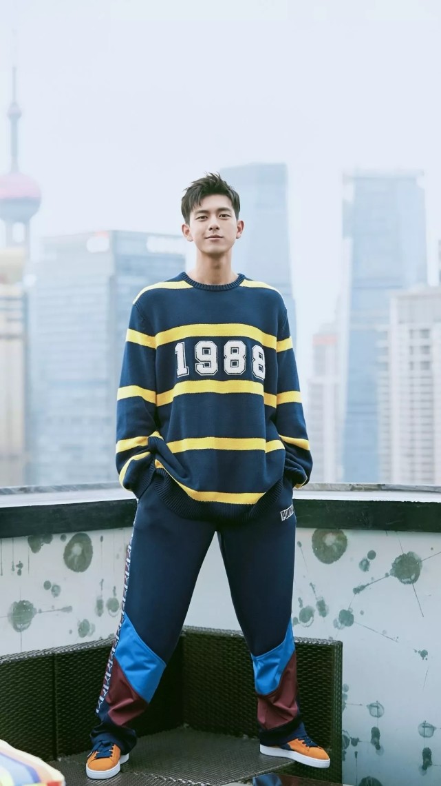 李现精选壁纸:李现痞帅痞帅高清精选壁纸