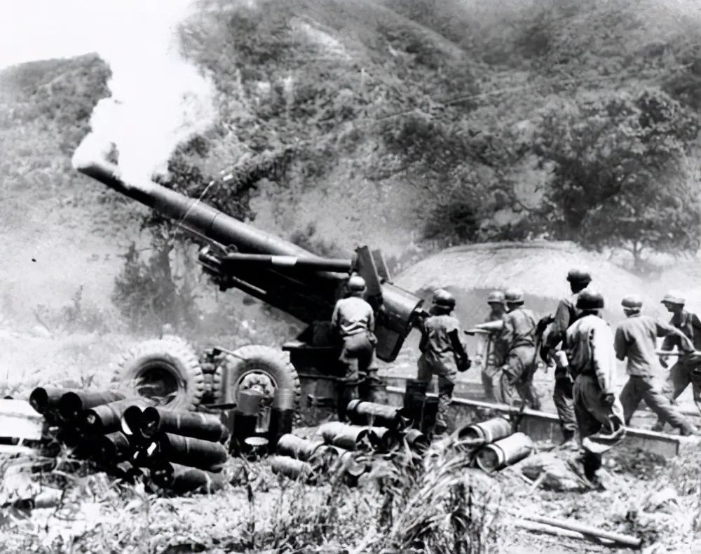 朝鲜战争中美军广泛使用的m115型203mm榴弹炮