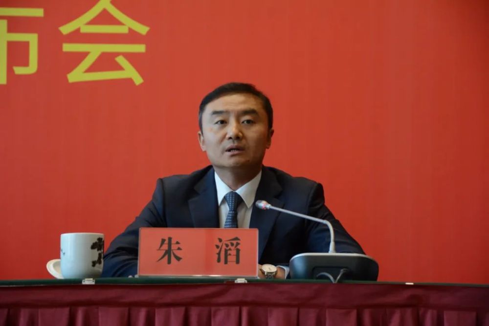 区委副书记,区政府区长朱滔:西山区将突出在昆明建设区域性国际中心