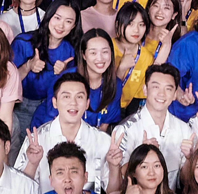 《奔跑吧9》收官大合照,baby李晨靠边站,c位人选令人意外
