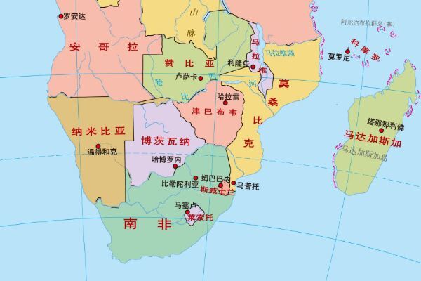 斯威士兰是非洲南部国家,南西北三面都被南非包围,东部与莫桑比克为邻