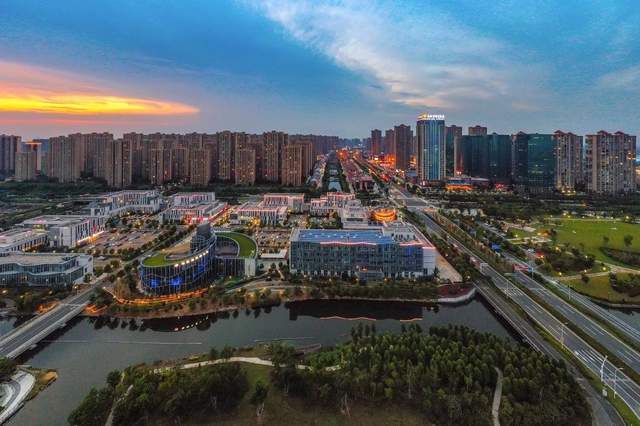 2020年县人口净流入_2021年日历图片(2)