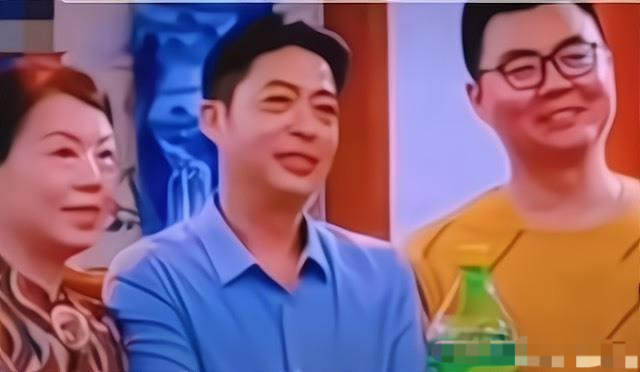 错换人生28年,郭威少年照曝光,网友:人生如戏,戏如人生