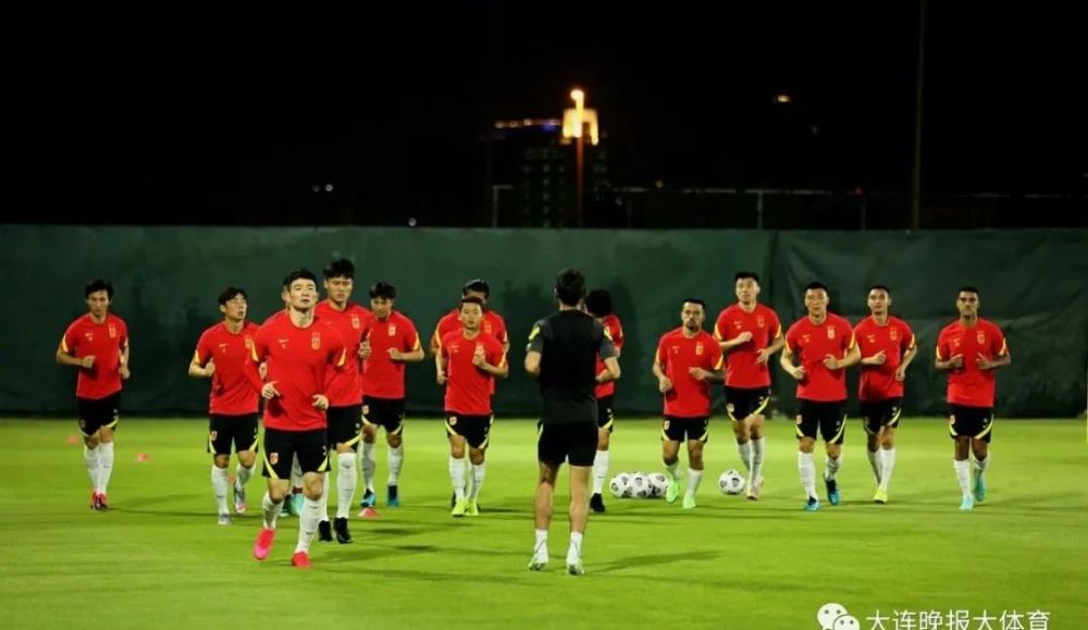 足球国际排名_足球简笔画(2)