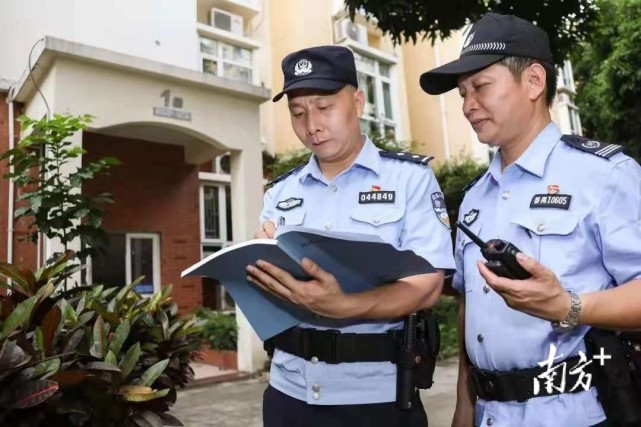 民警陈伟:走街访户每一天,万人社区守护者