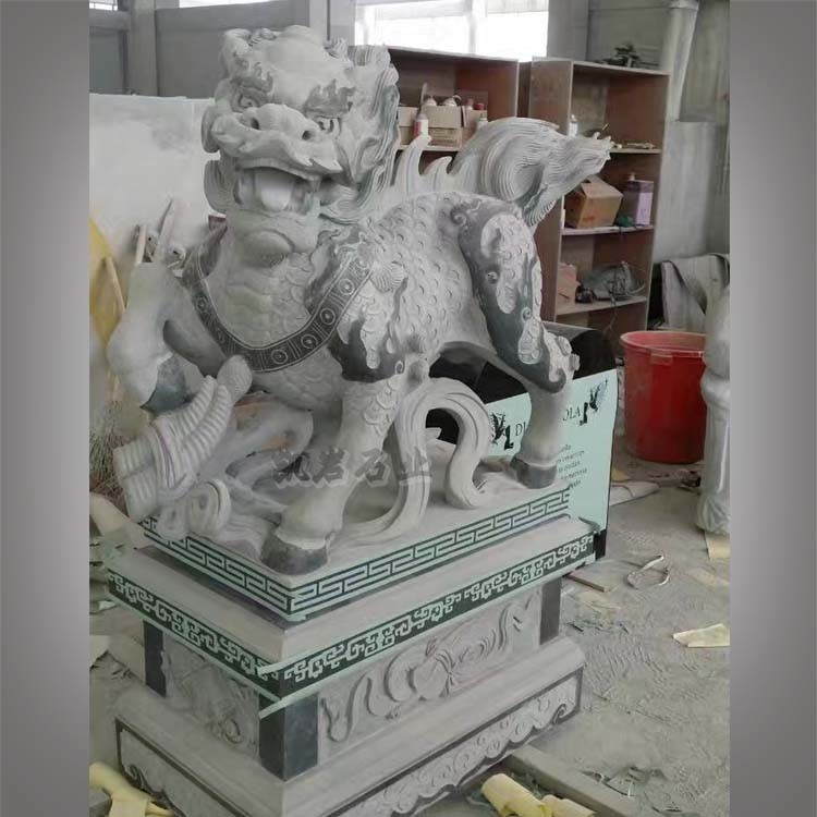 石雕麒麟瑞兽麒麟的寓意