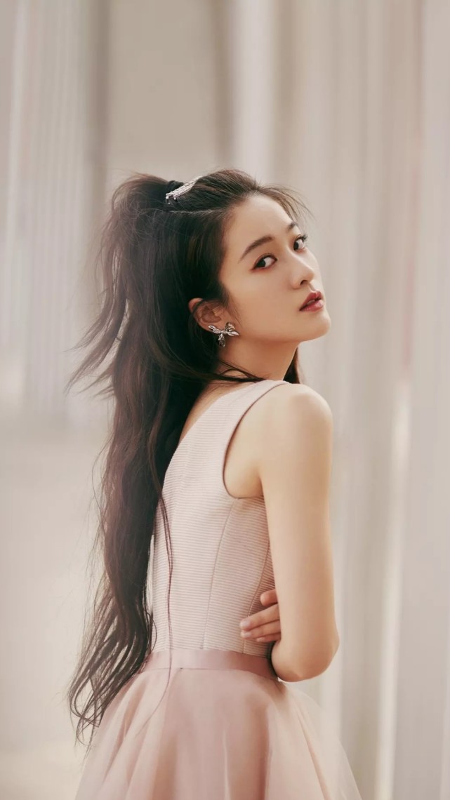 请问00后的你们认识这些女明星吗?
