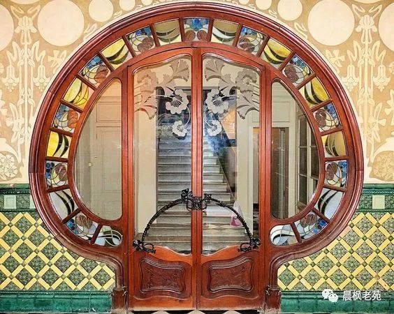 加泰罗尼亚art nouveau及其玻璃门