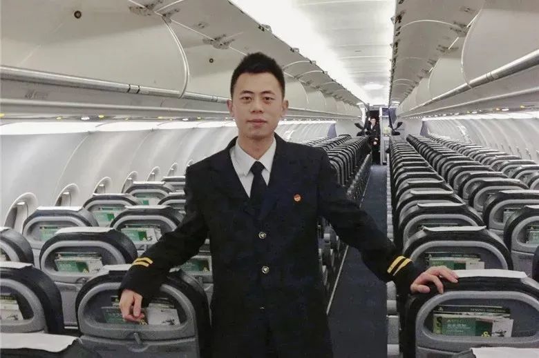 吉祥航空乘务长宋丽薇西藏航空空姐唐祁山昆明航空空少于雅宁成都航空