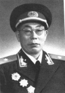 曹玉清 少将喻缦云 湖南平江人,1903年9月27日出生于平江县长寿镇一个