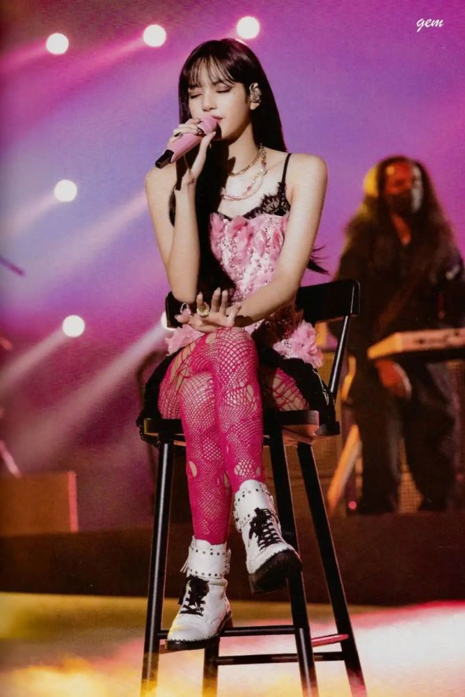 lisa the show(live cd)扫图photobook