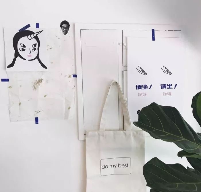 朋友圈背景图|干净白色背景图